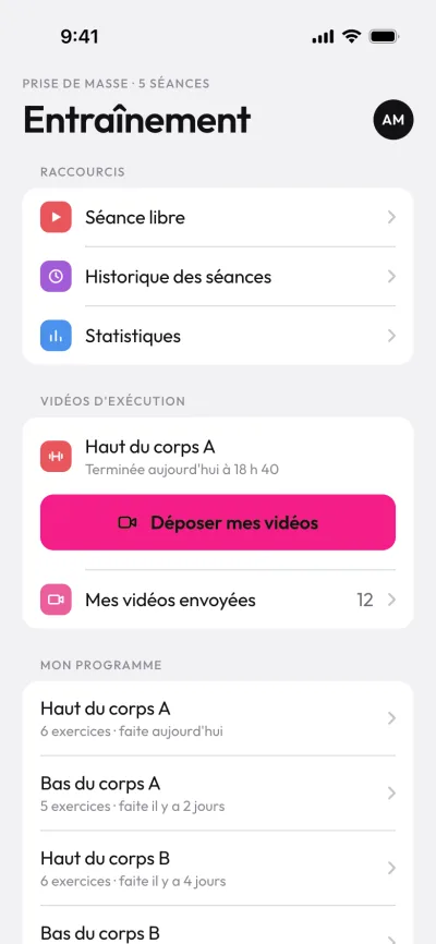 Écran Entraînement de l'app client, à la couleur rose du coach